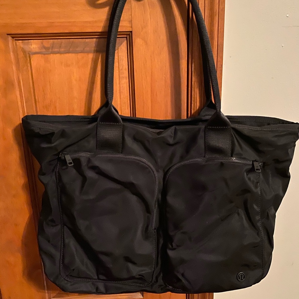 Lululemon Tote
